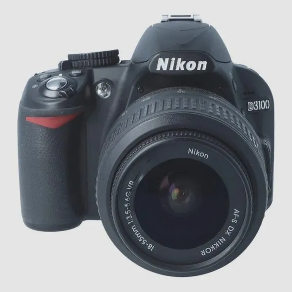 Jaki obiektyw wybrać do Nikon D3100, aby uchwycić niezapomniane chwile?
