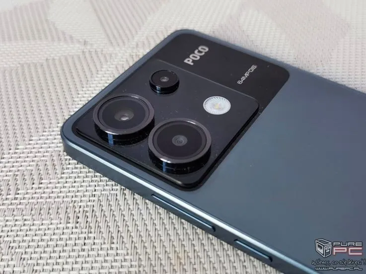 Jaki smartfon do 800 zł wybrać, aby mieć świetny aparat?