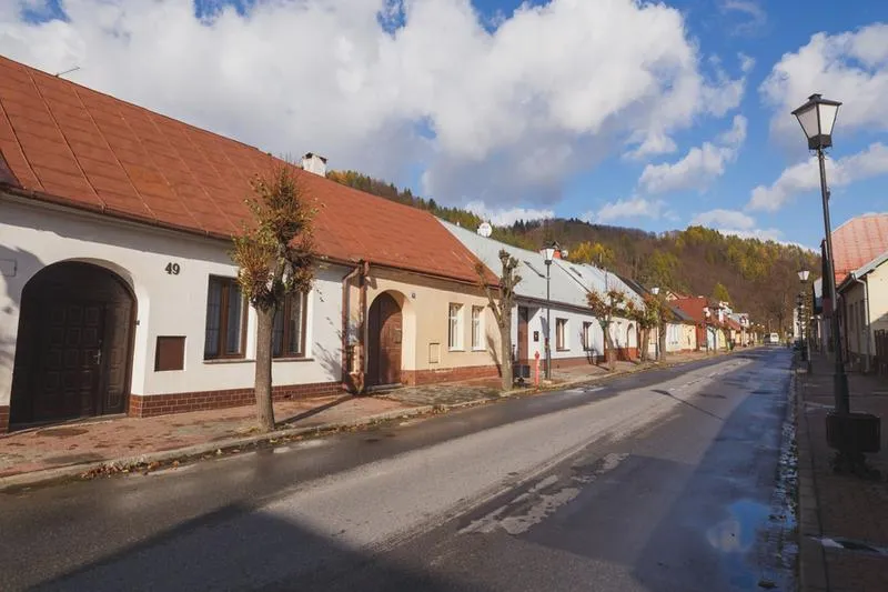 Lampa błyskowa w kościele