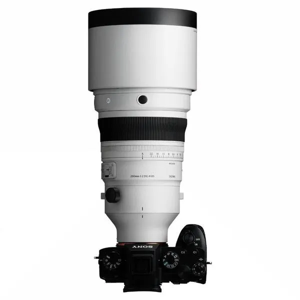 Obiektyw 200 mm